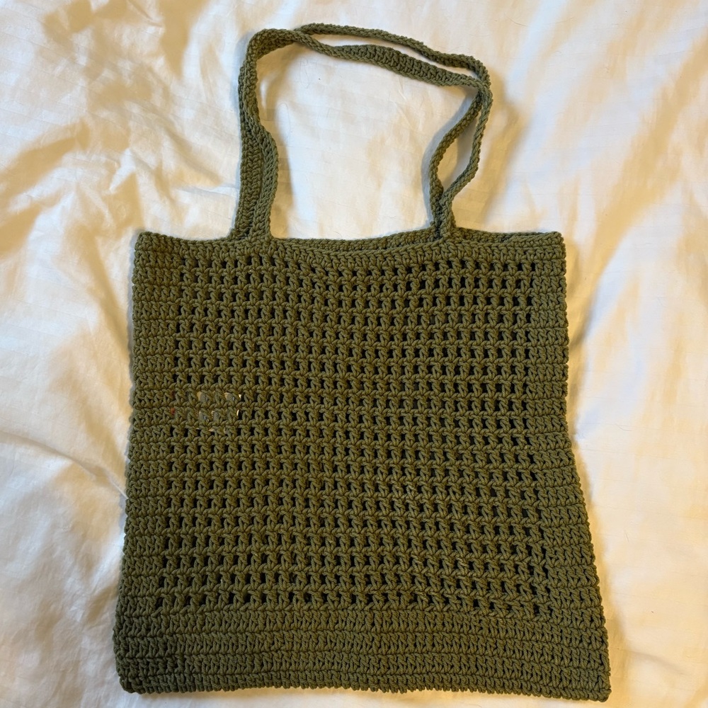 crocheted tote bag